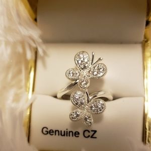 SALE ! Butterfly Ring. NWOT